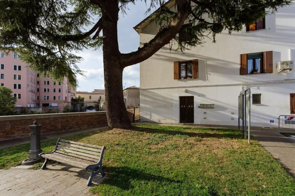 Yourbanflat Waterway Haven Apartment Battaglia Terme Exterior photo