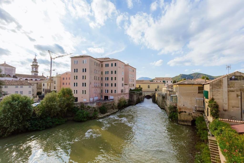 Yourbanflat Waterway Haven Apartment Battaglia Terme Exterior photo